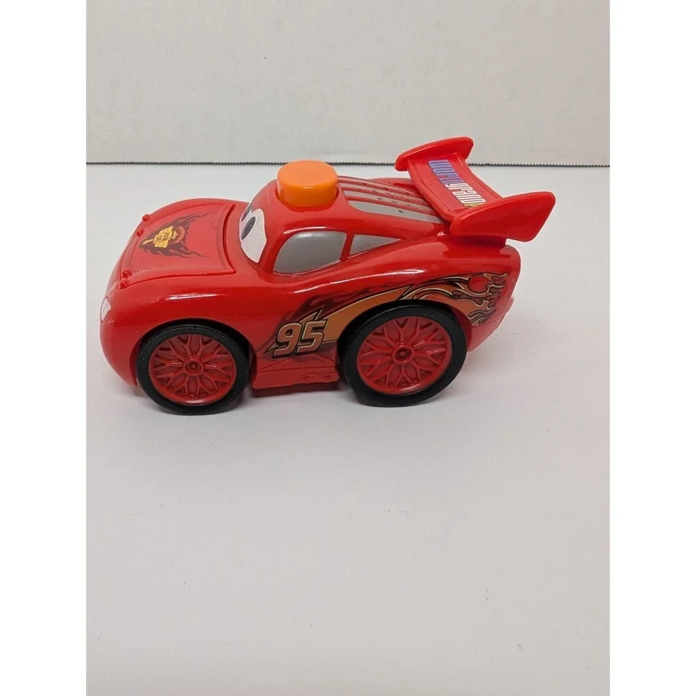 Disney Pixar Cars Lightning McQueen Toy Car w/ Light Up Hood Button 5
